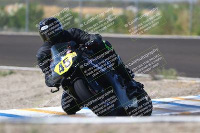 media/Sep-20-2025-TrackDaz (Sat) [[27f0cde673]]/B Group/220pm (Turn 9)/